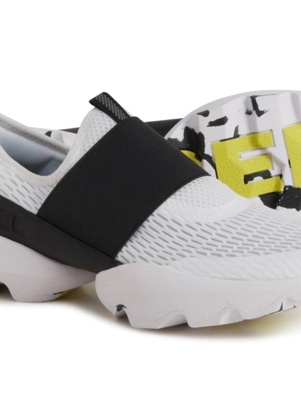SOREL Kinetic Impact Strap Slip On Sneakers White Bolt Black Mesh Size 7